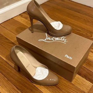Tan CHRISTIAN LOUNOUTIN heels